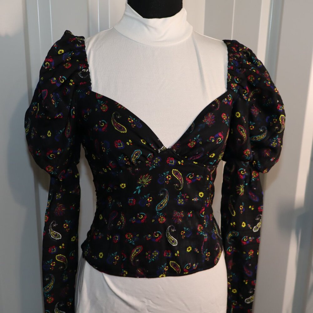 Women’s Puff-Sleeve Paisley Blouse - Black with Multicolor Print